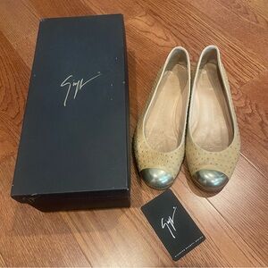 Giuseppe Zanotti Nappa Flats size 36 💯 authentic